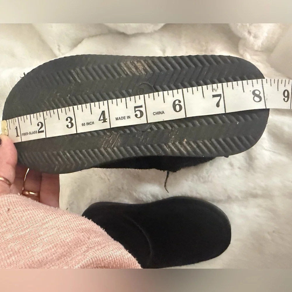 Lamo Black Fur-Lined Winter Boots